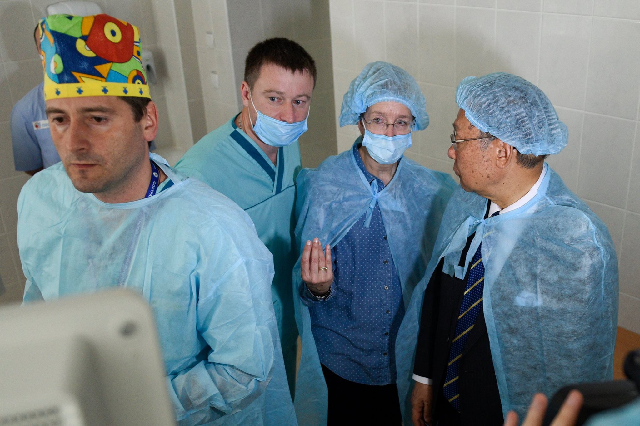 Ulyana Suprun and Japanese Ambassadori Sumi Shigeki visited Kiev region hospital